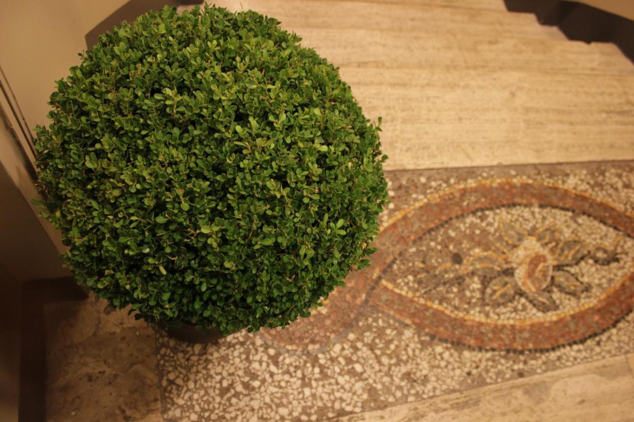 Millina Suites In Navona Róma Kültér fotó